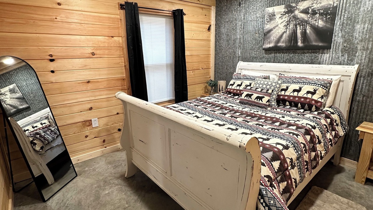 Photo of Bedroom in Winrock