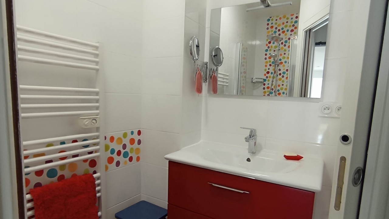 Photo of Bathroom in Hermanville-sur-Mer