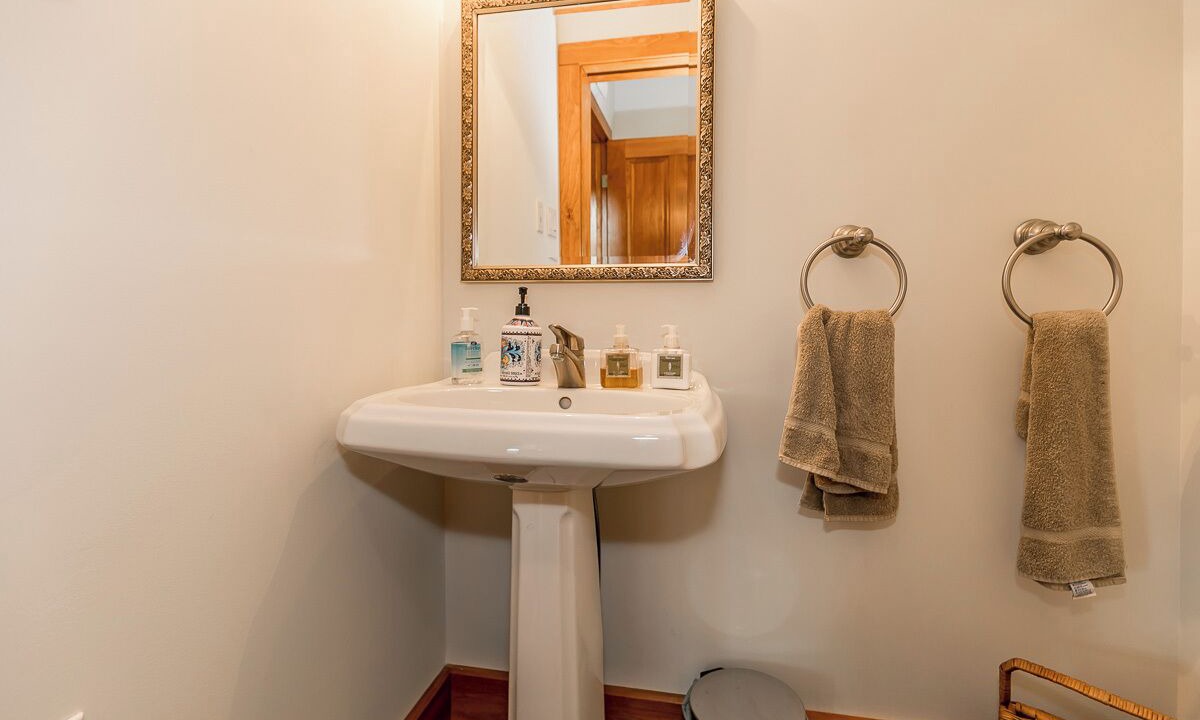 Photo of Bathroom in Terra Nova
