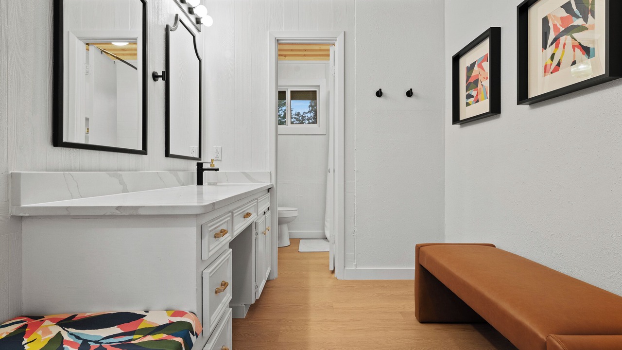 Photo of Bathroom in Gober