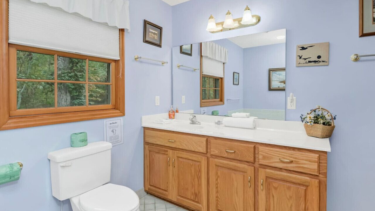 Photo of Bathroom in Leesville