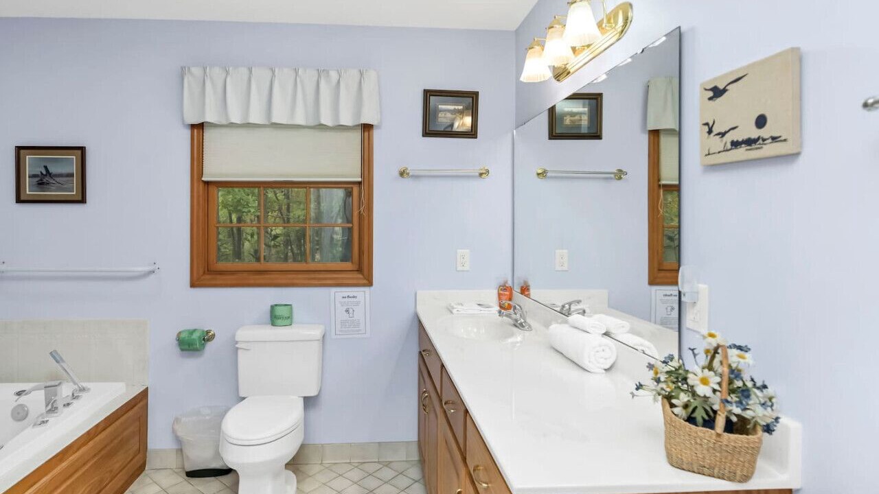 Photo of Bathroom in Leesville
