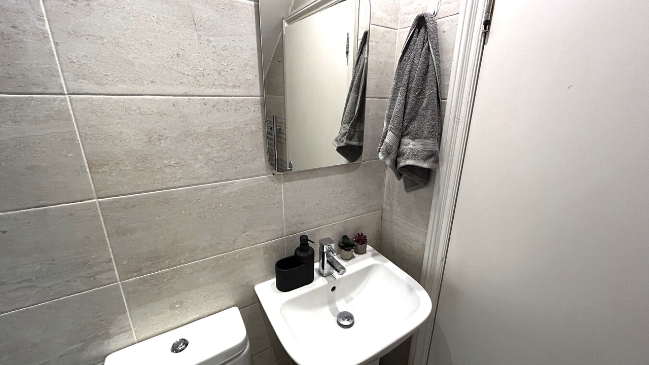 Photo of Bathroom in Homerton