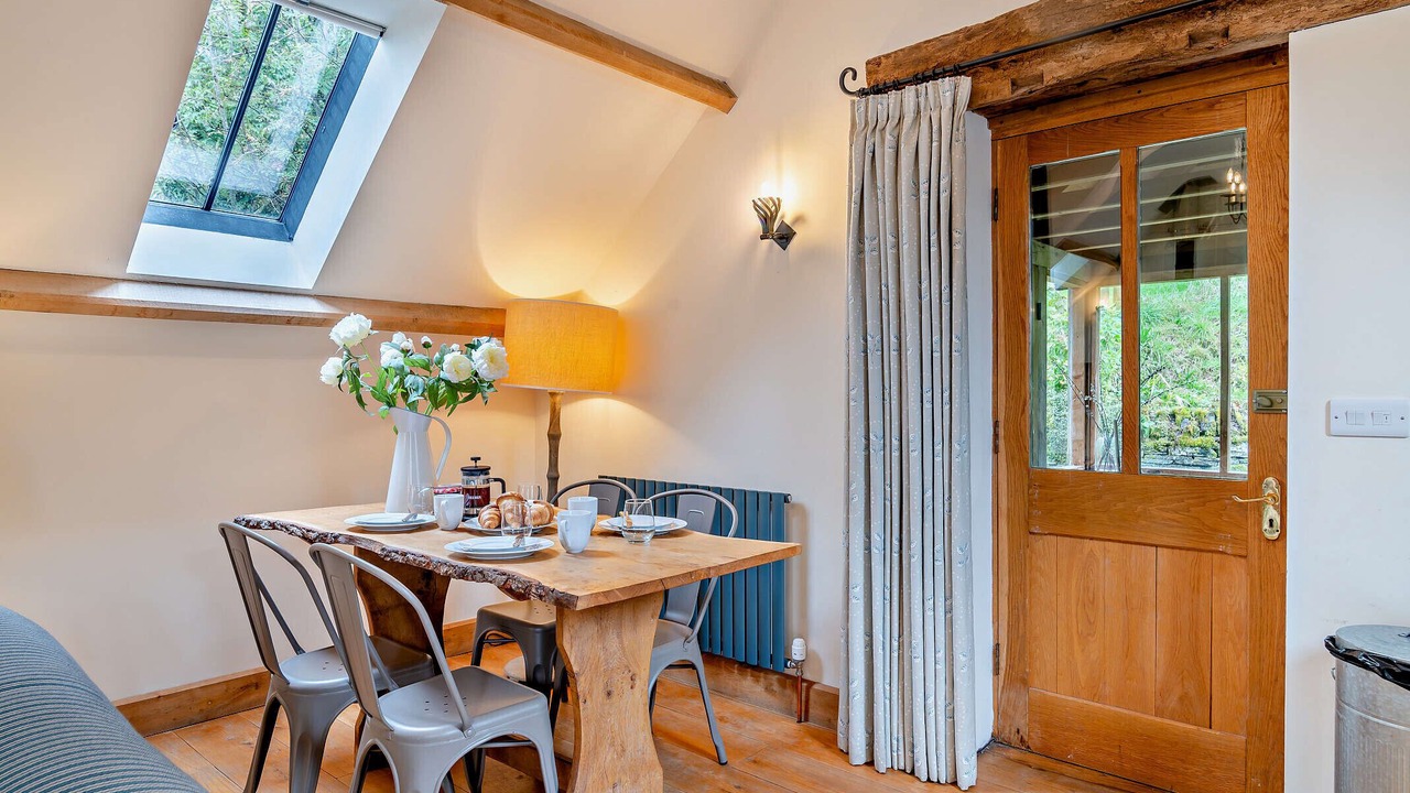 Photo of Others in Cwmdu