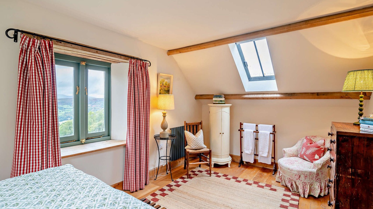 Photo of Bedroom in Cwmdu