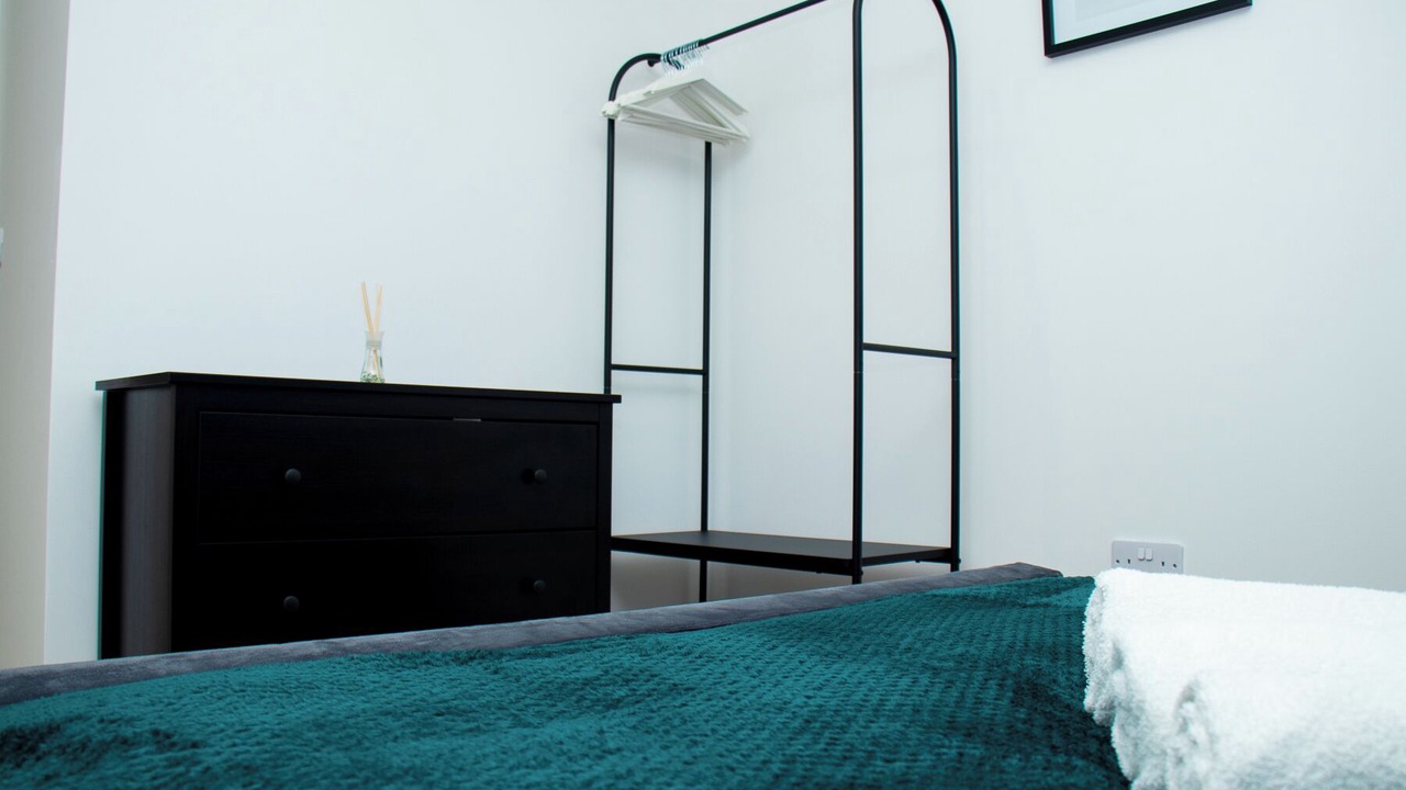 Photo of Others in Harlington