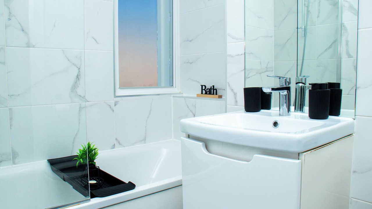 Photo of Others in Harlington