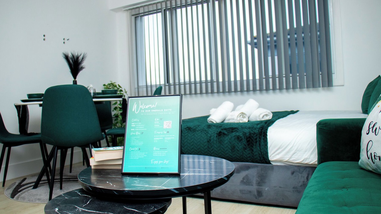 Photo of Others in Harlington