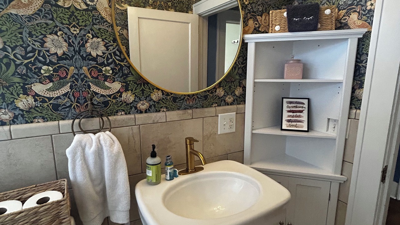 Photo of Bathroom in Midtown