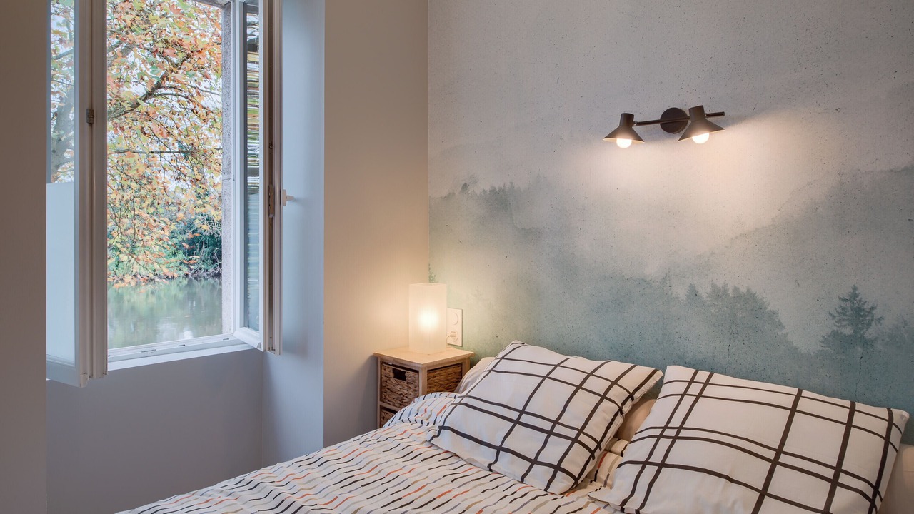 Photo of Bedroom in Laval