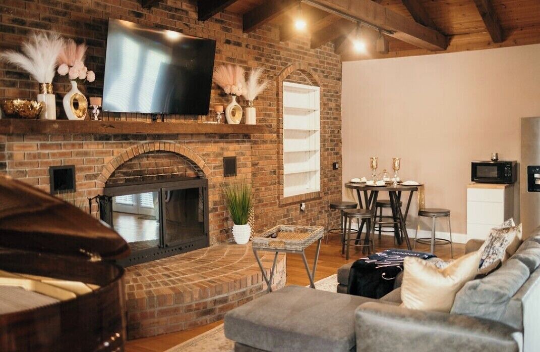 Photo of Livingroom in Merrillville