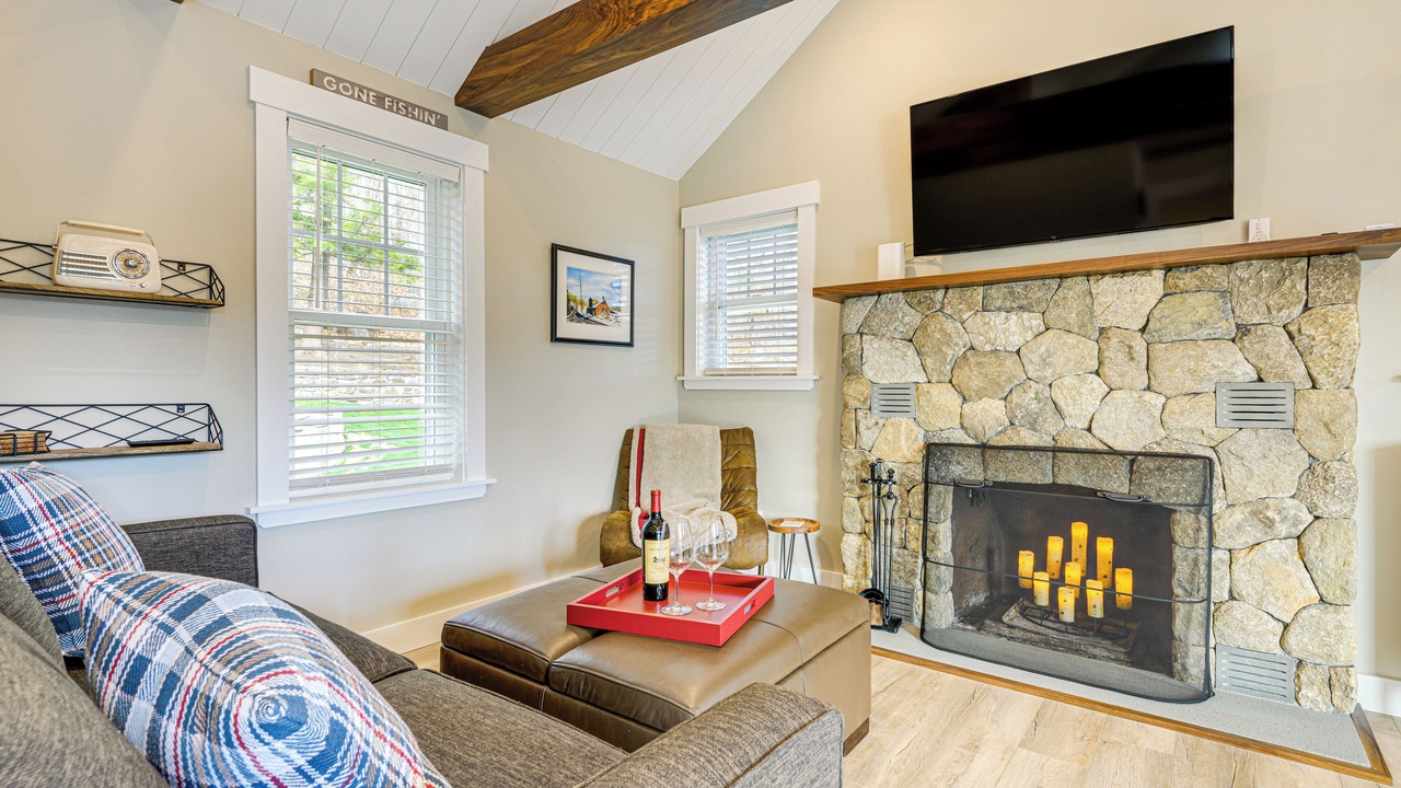 Photo of Livingroom in Winchendon