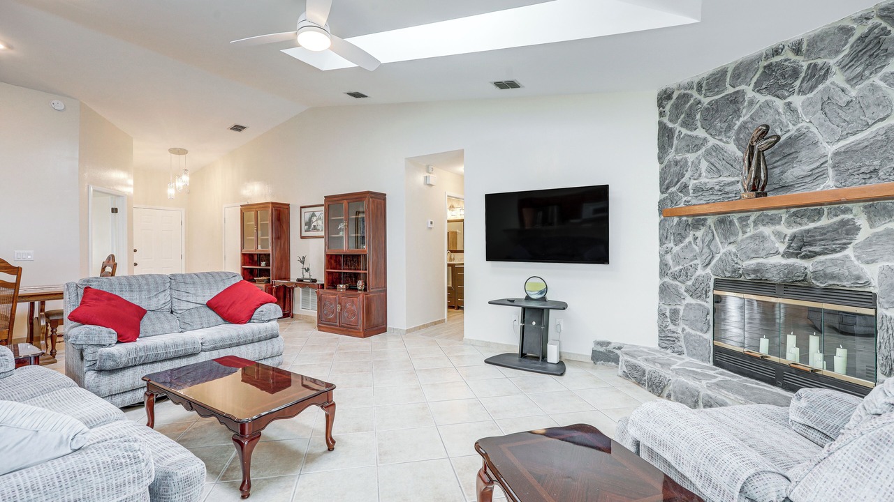 Photo of Bedroom in Girvin