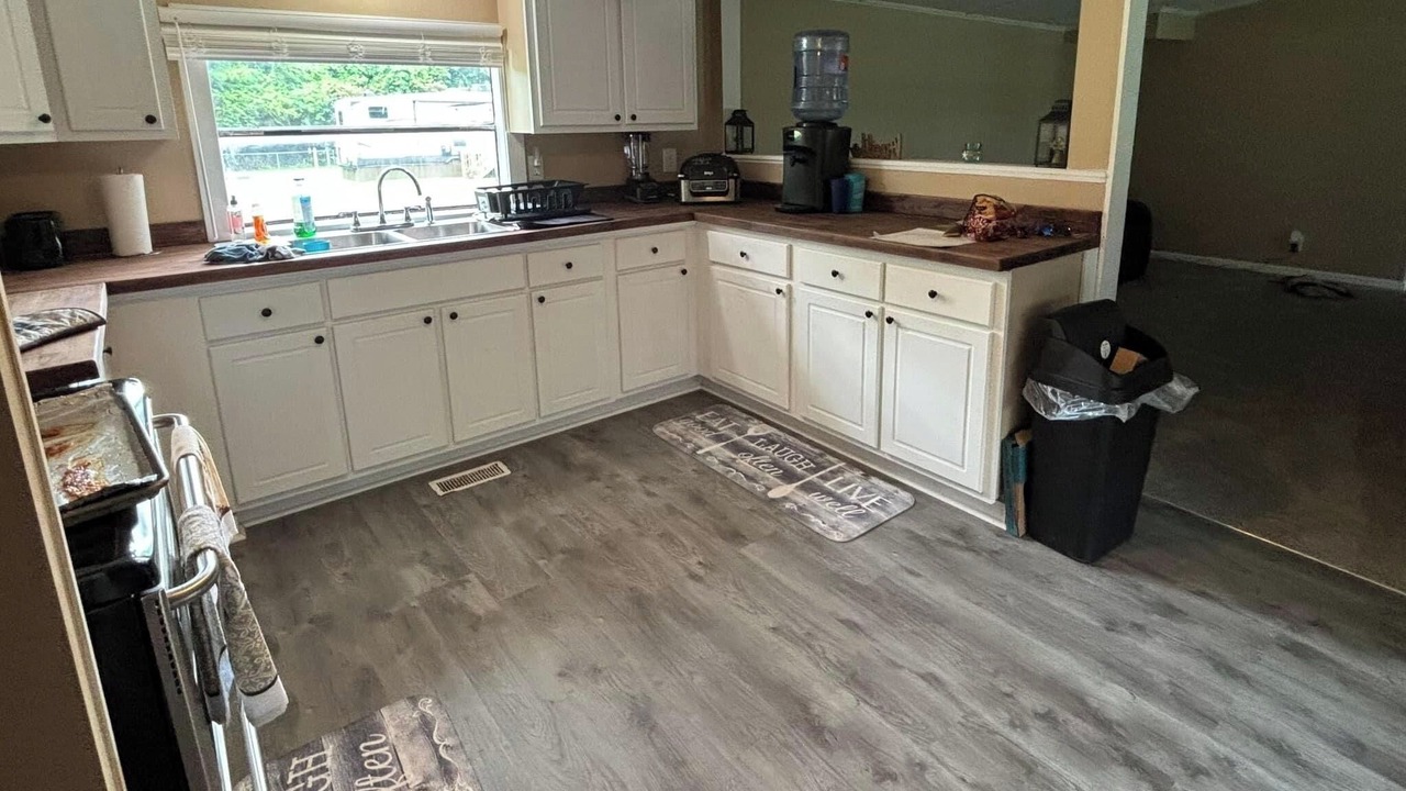 Photo of Kitchen in Crisp