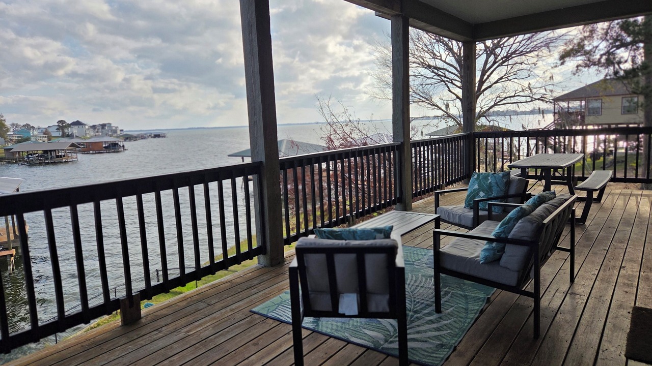 Photo of Patio Balcony in Livingston