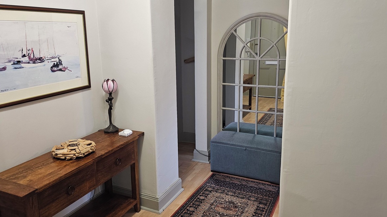 Photo of Others in Helensburgh