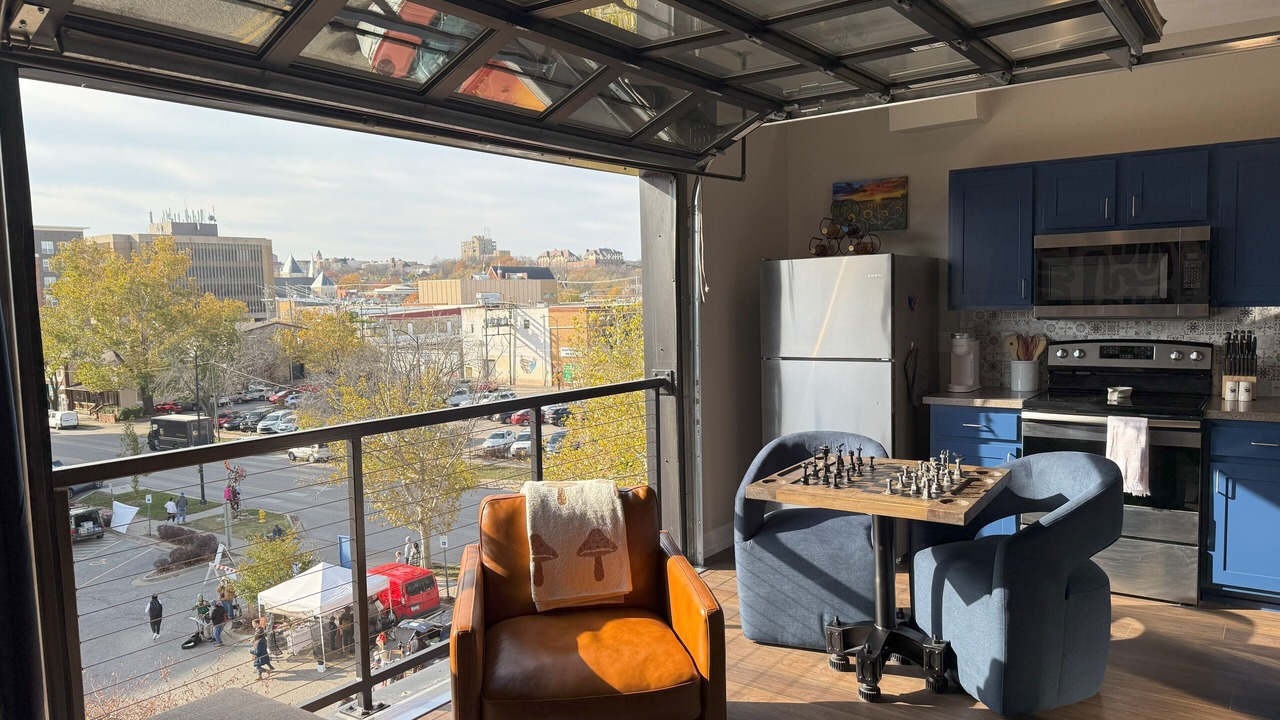 Photo of Patio Balcony in Lawrence