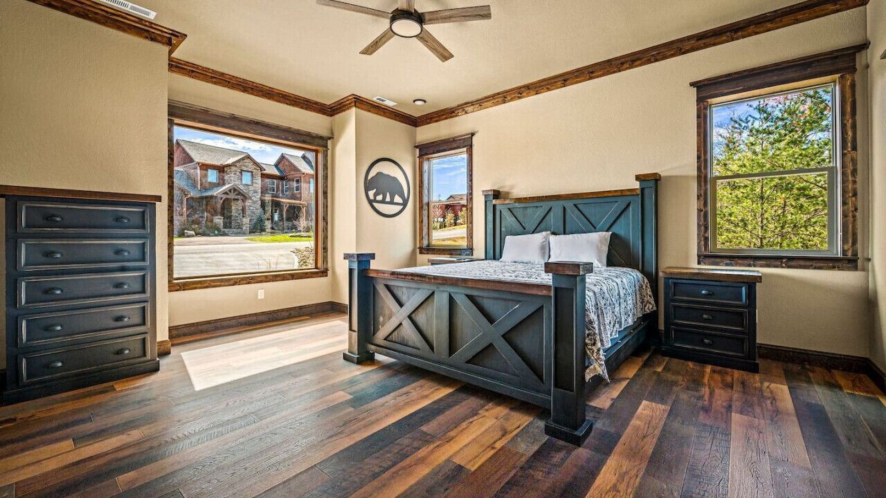 Photo of Bedroom in Gatlinburg - Pigeon Forge