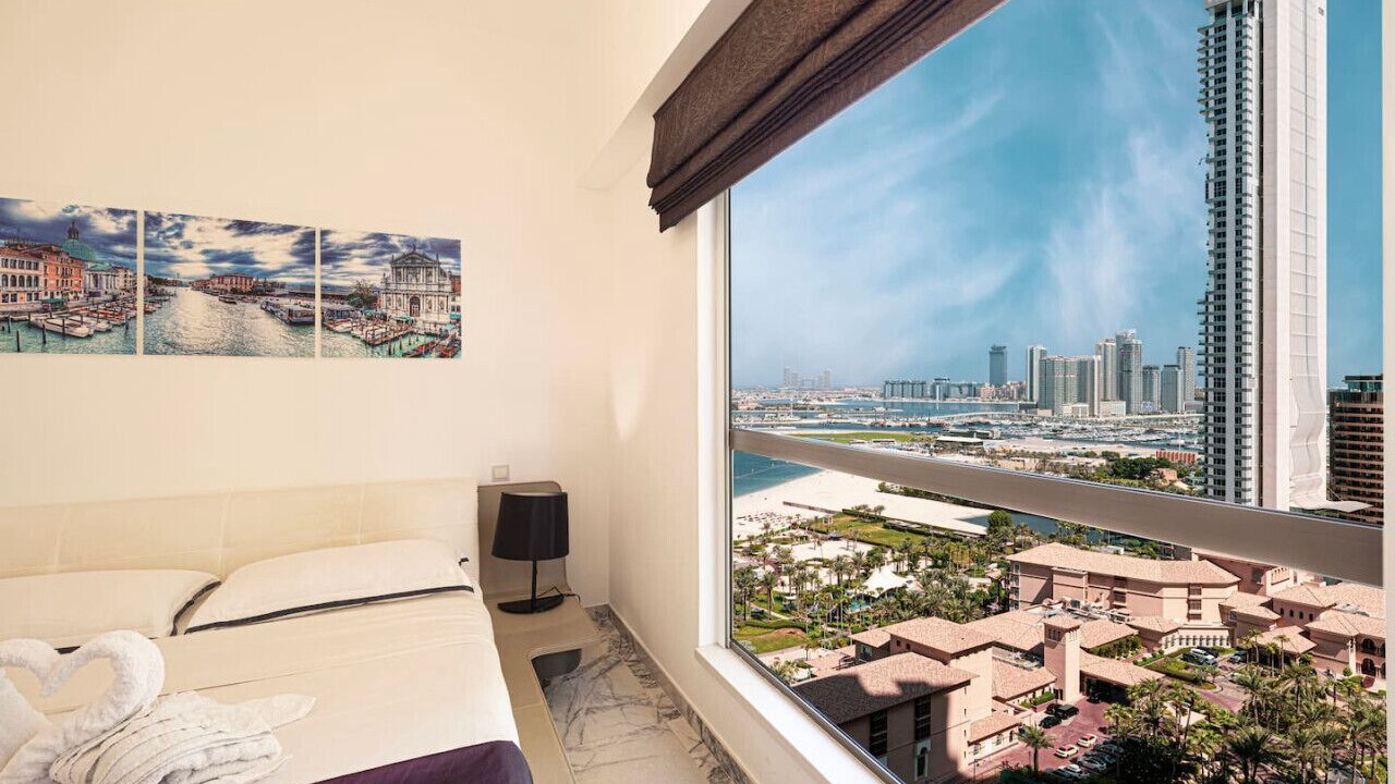 Photo of Bedroom in Jumeirah Beach Residence