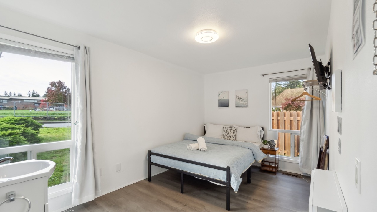 Photo of Others in Lake Hills