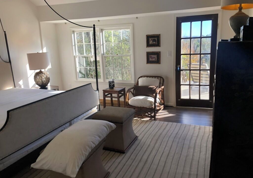 Photo of Bedroom in Crestline Heights