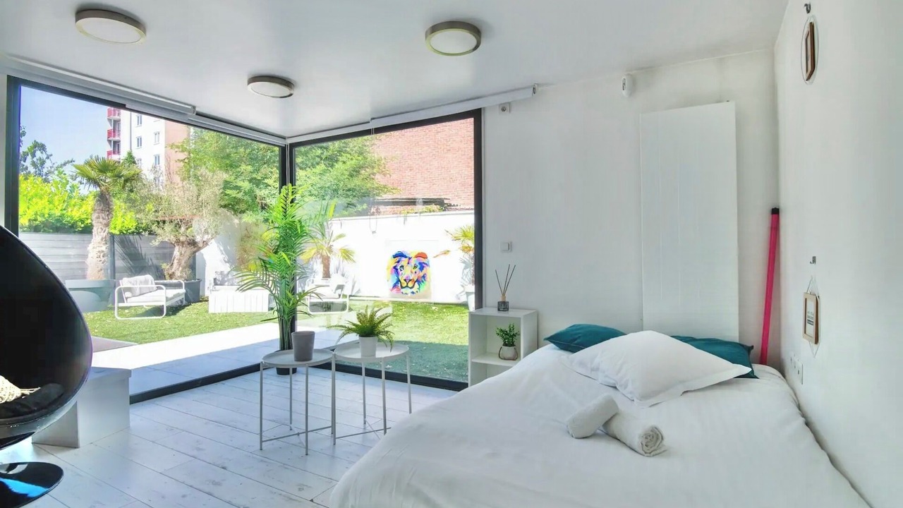 Photo of Bedroom in Mons-en-Baroeul
