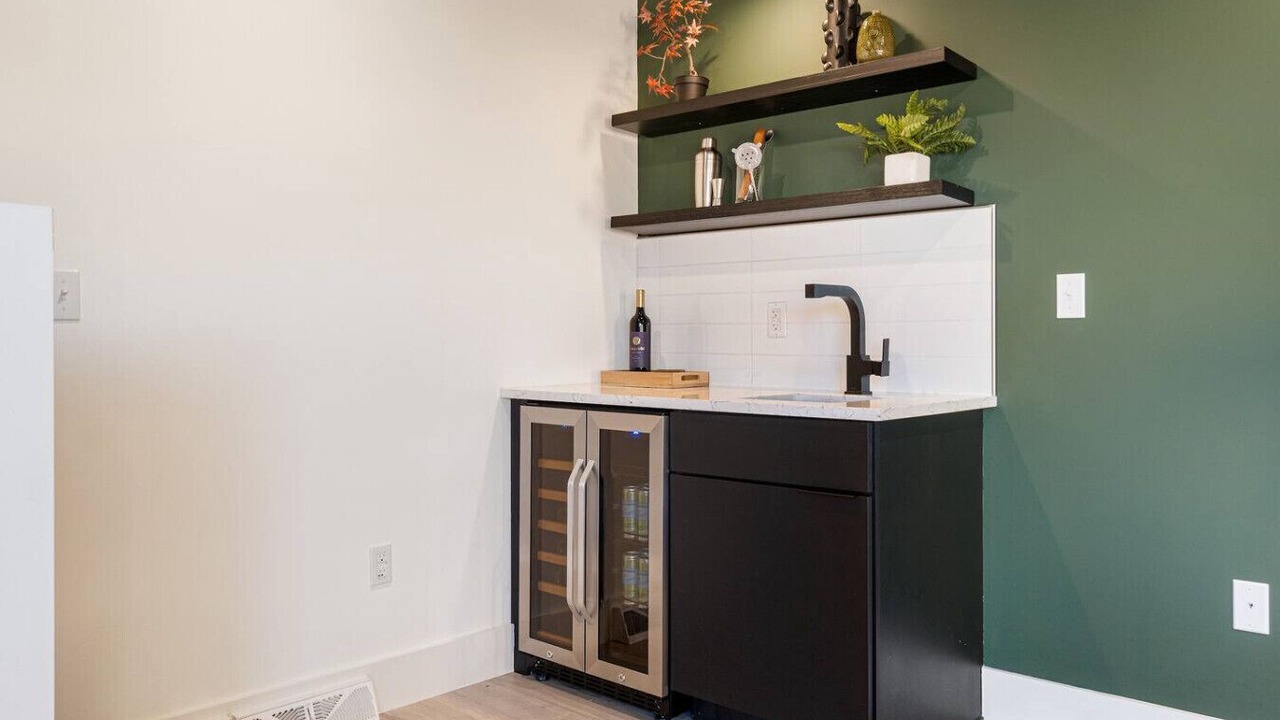 Photo of Bedroom in Central Northside