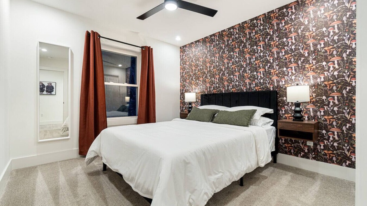 Photo of Bedroom in Central Northside
