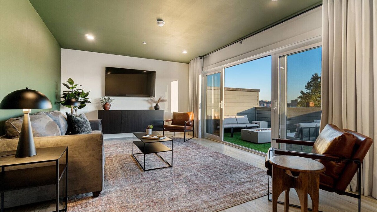 Photo of Bedroom in Central Northside