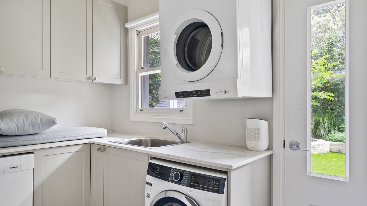 Photo of Others in Oatley