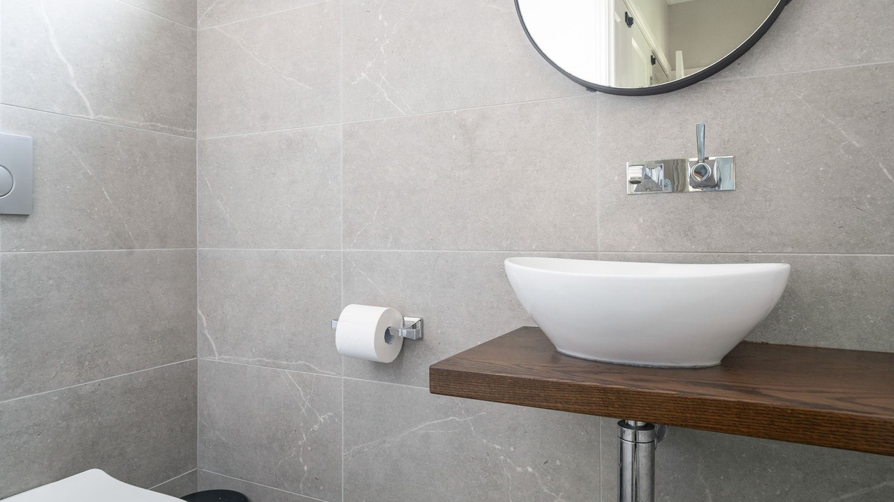 Photo of Bathroom in Oatley