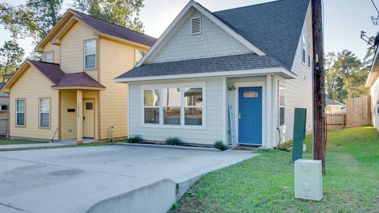 Photo of Outdoor in Montgomery