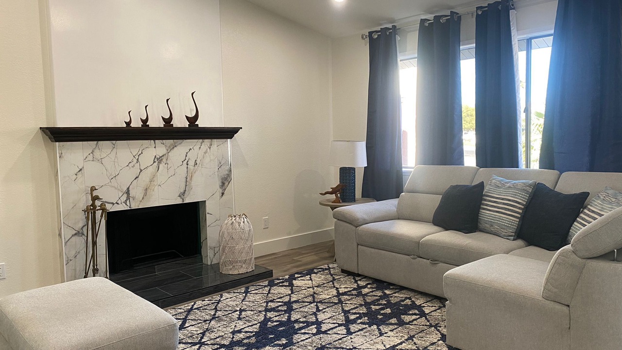 Photo of Livingroom in Discovery Bay