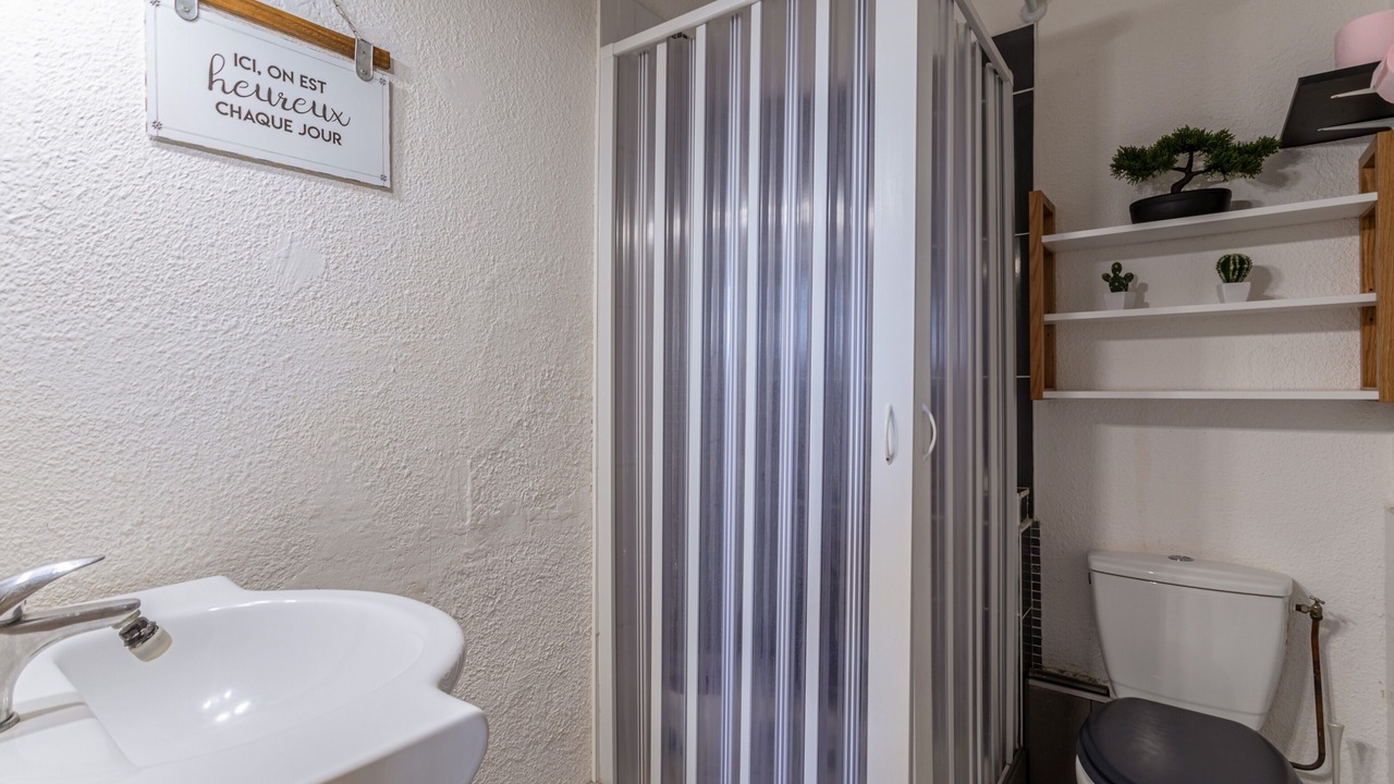 Photo of Bathroom in Port Leucate