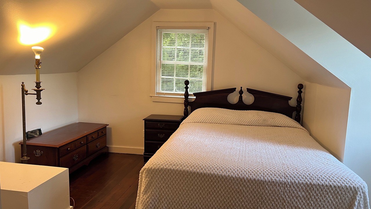 Photo of Bedroom in Owings Mills