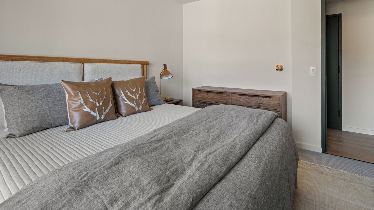 Photo of Bedroom in Stowe Area