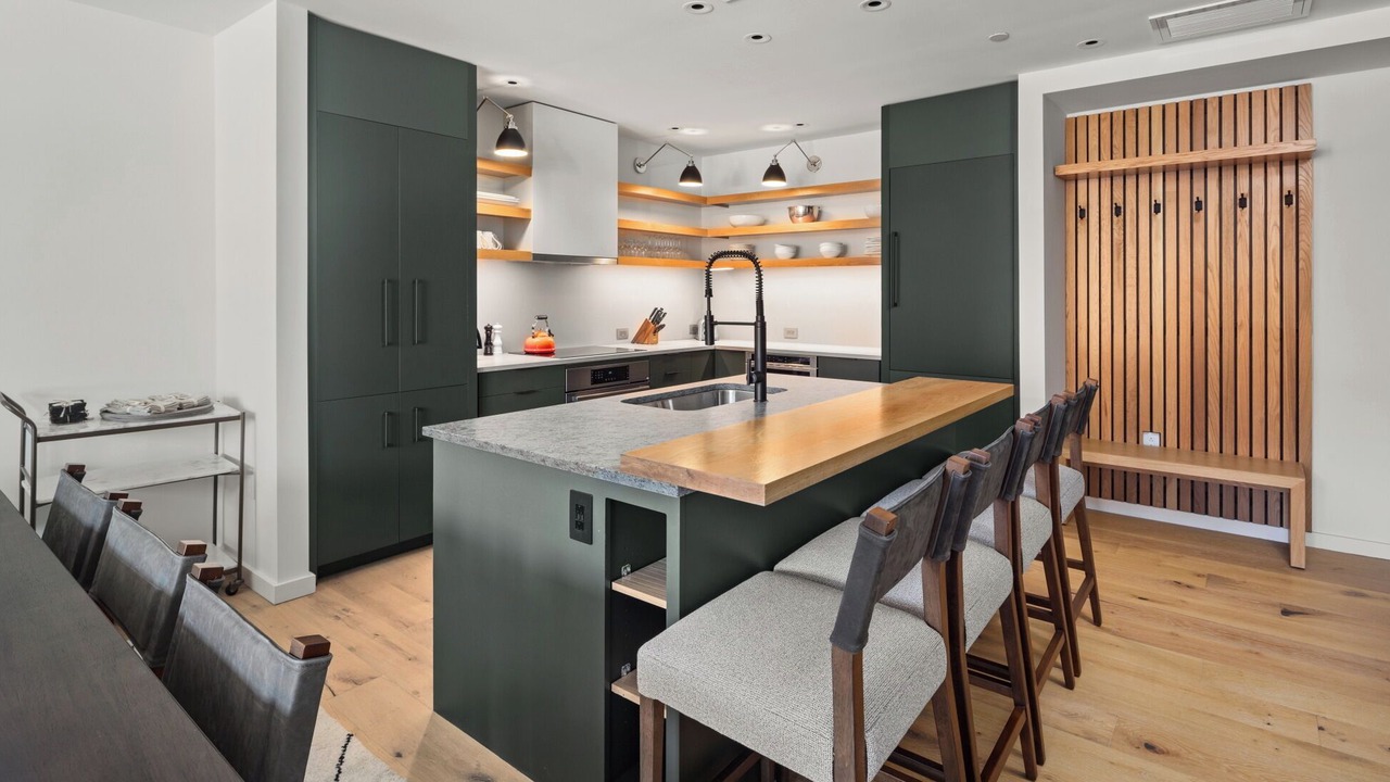 Photo of Kitchen in Stowe Area