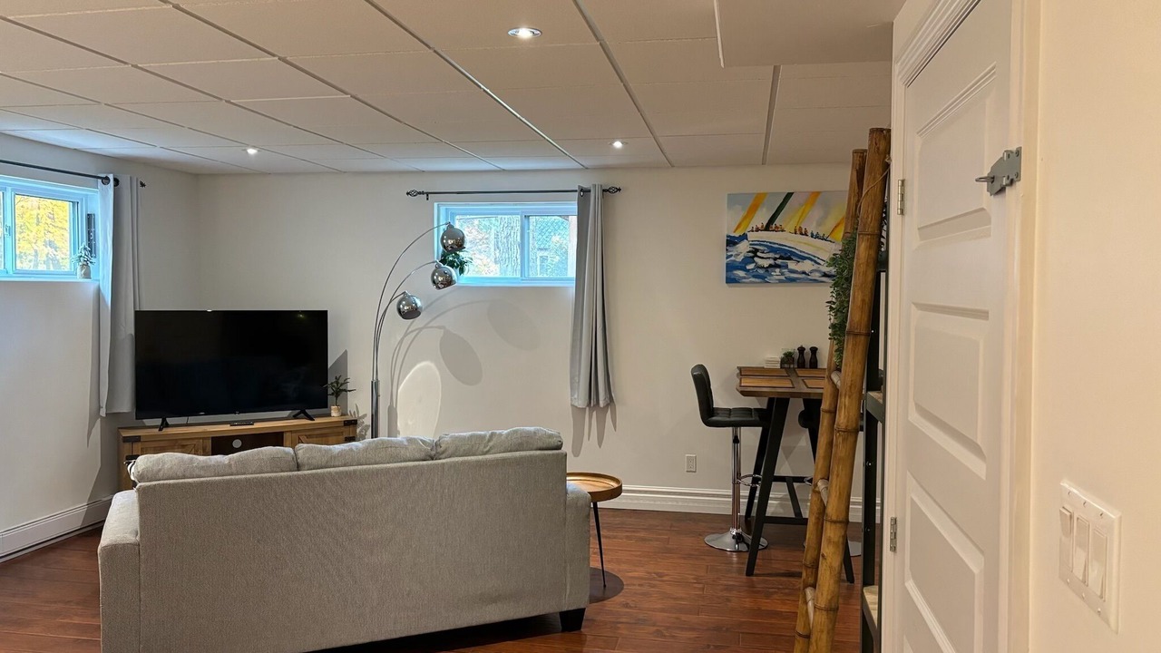 Photo of Livingroom in Sainte-Julienne