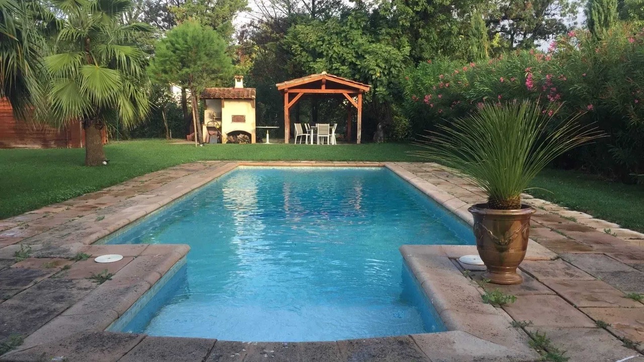 Photo of Outdoor in Plan-de-Cuques