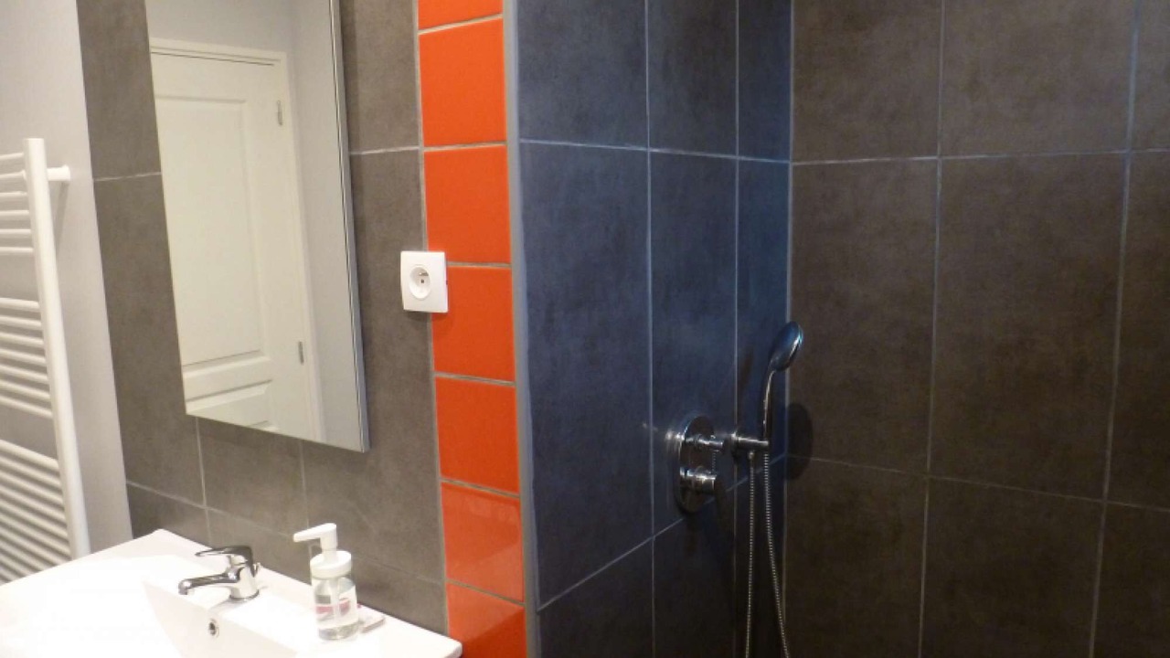 Photo of Bathroom in Vouneuil-sur-Vienne