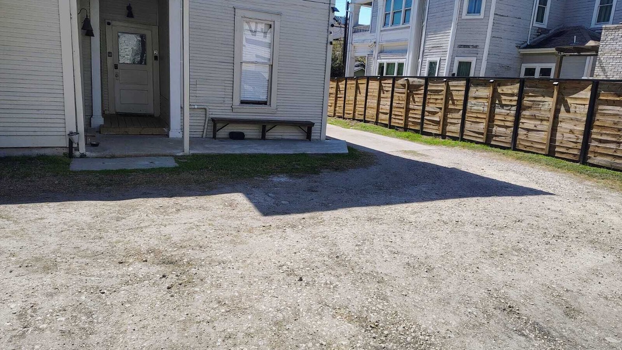 Photo of Outdoor in Tobin Hill