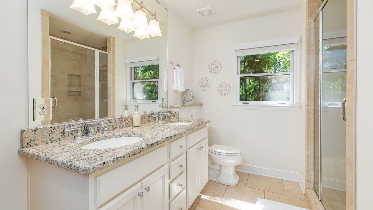 Photo of Bathroom in Henrico