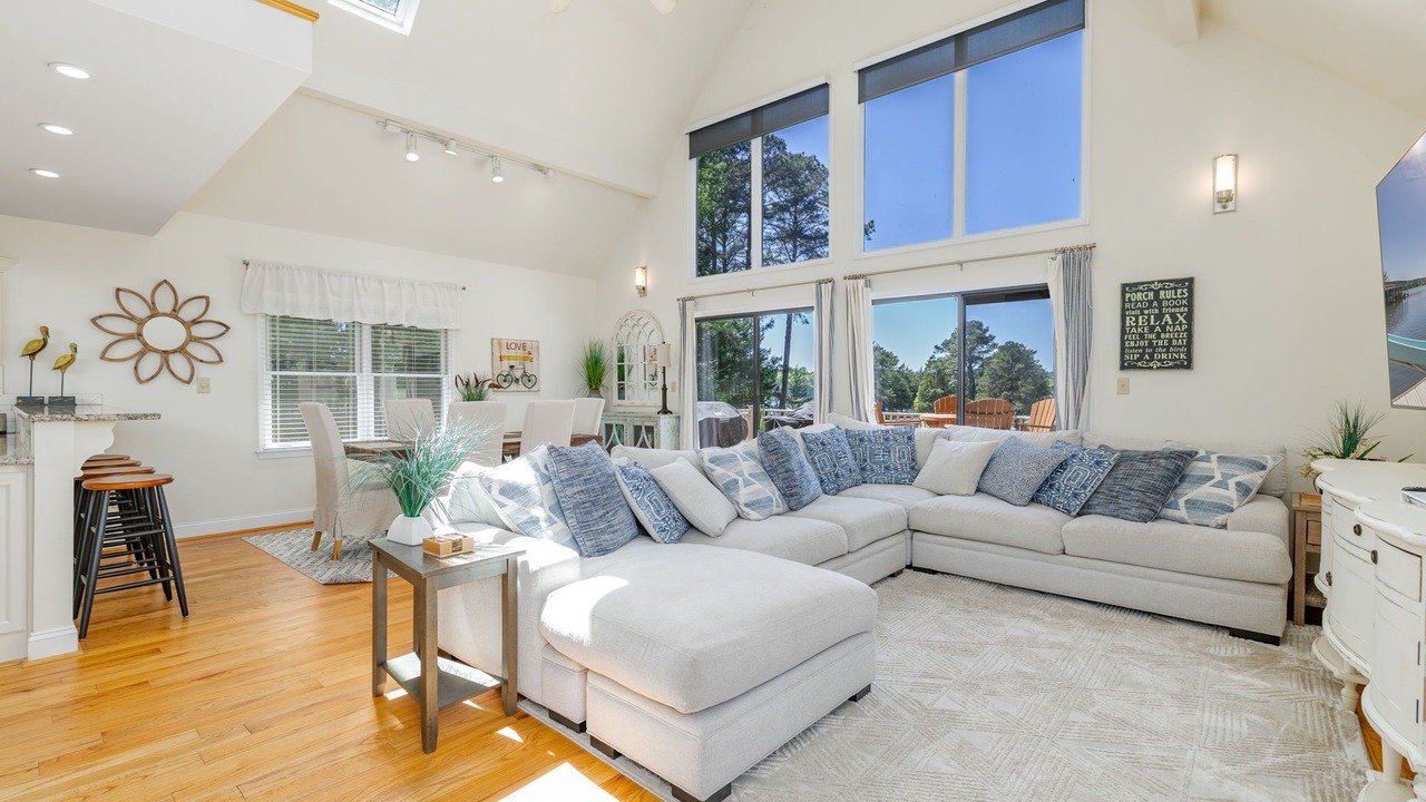 Photo of Livingroom in Henrico
