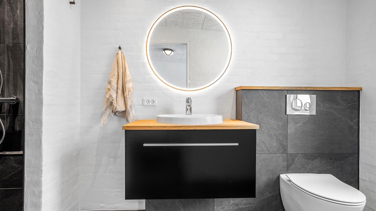 Photo of Bathroom in Lihme