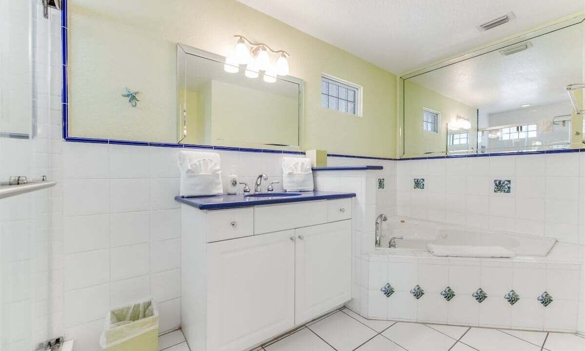 Photo of Bathroom in Ocean View Halifax Estates