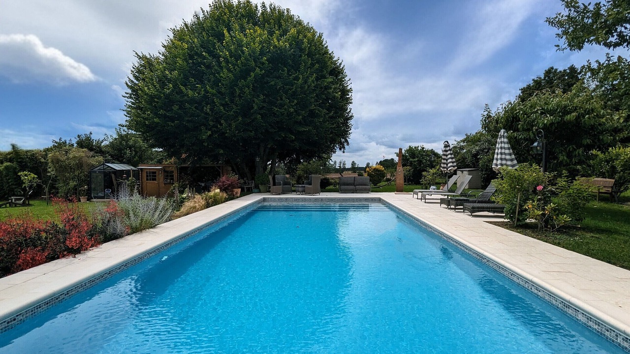 Photo of Outdoor in Paulnay