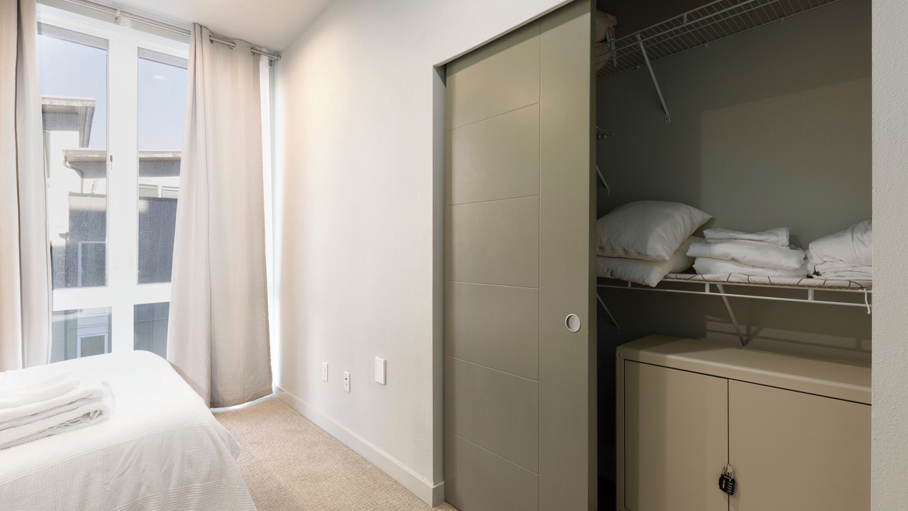 Photo of Bedroom in Fairmount Park