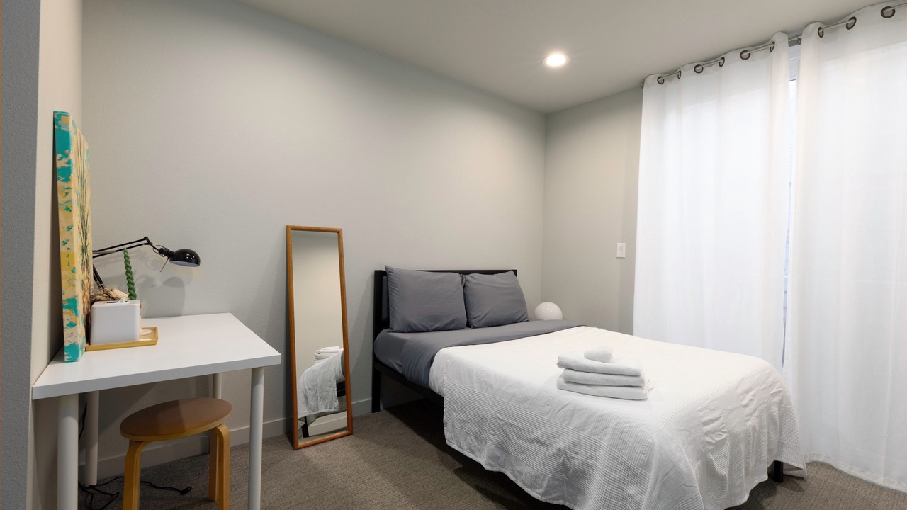 Photo of Bedroom in Fairmount Park
