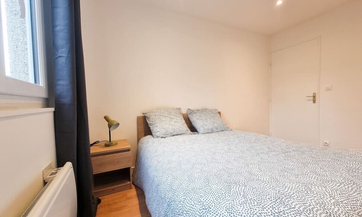 Photo of Bedroom in Montigny-le-Bretonneux