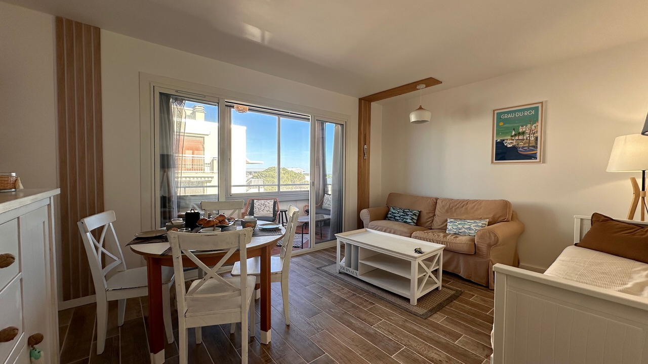 Photo of Livingroom in Le Grau-Du-Roi